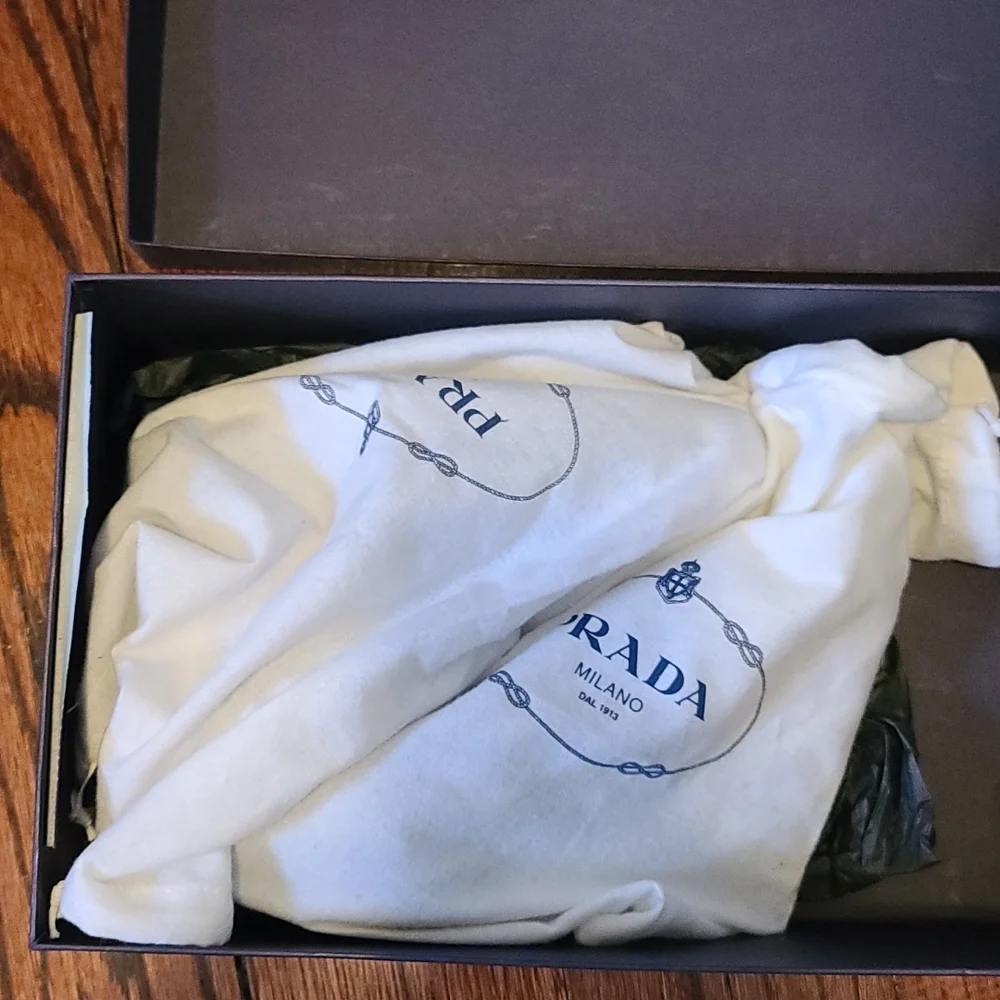 Prada Raso Nero shoes - Picture 6 of 10